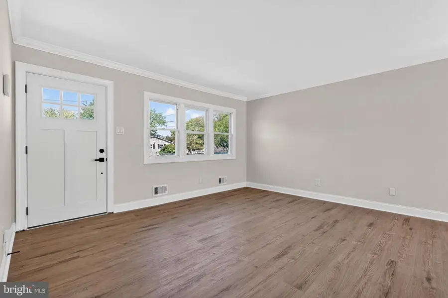 902 Lambert Dr, Westampton, NJ 08060 - #2