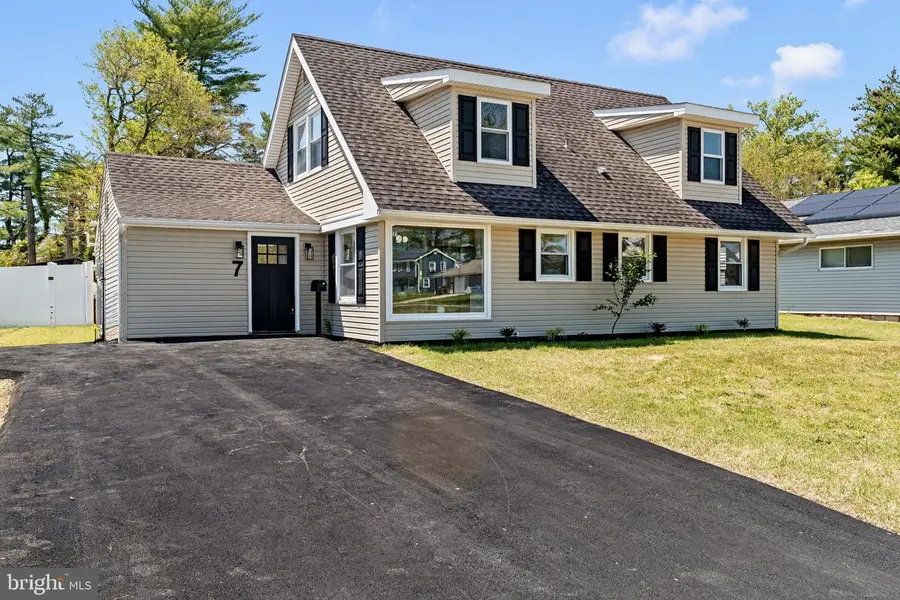 7 Belhurst Ln, Willingboro, NJ 08046 - #2