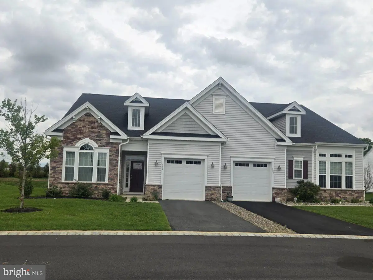 118 Bridge Blvd, Mount Holly, NJ 08060 - #1