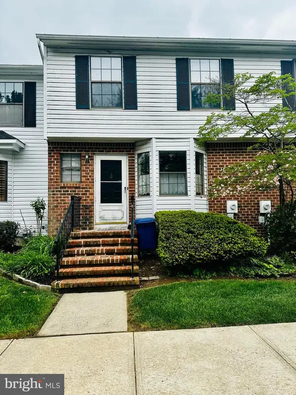 24 Bordenshire Dr, BORDENTOWN, NJ 08505