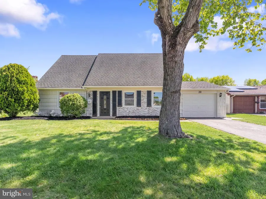 20 Huntington Ln, Willingboro, NJ 08046 - #2