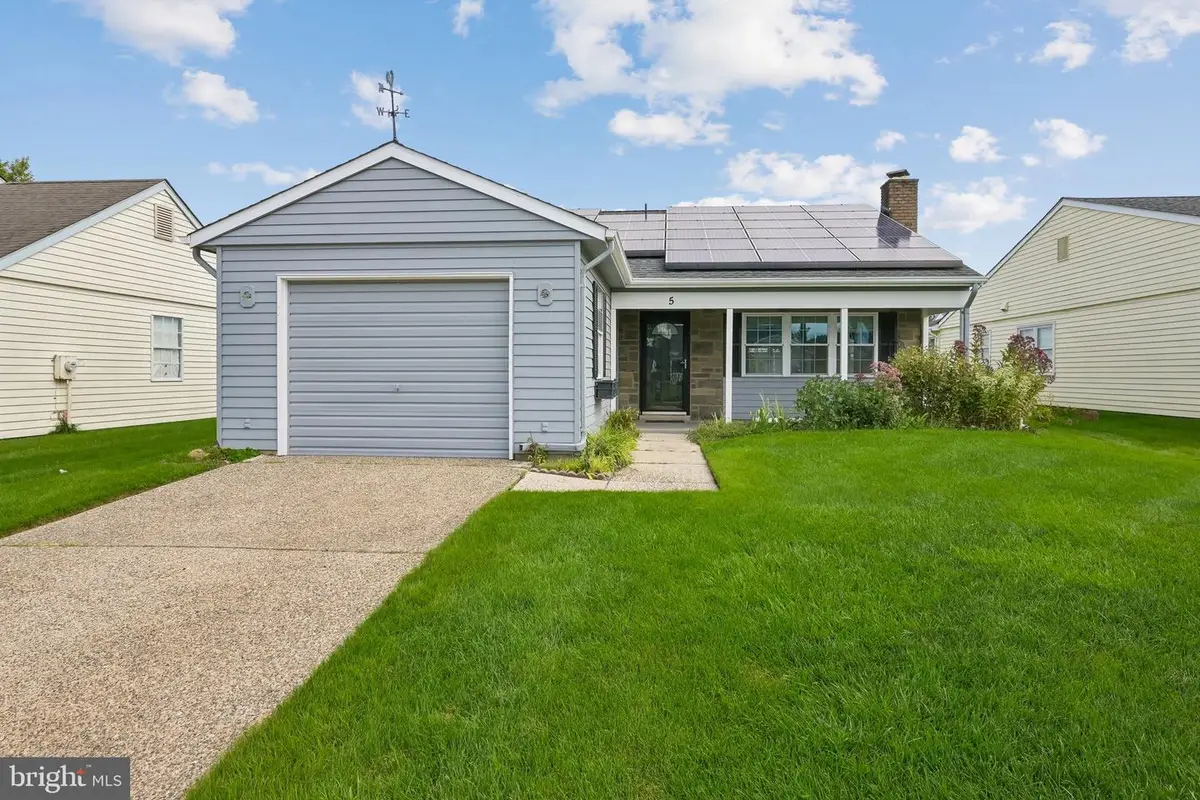 5 Yorkshire Way, Leisuretowne, NJ 08088 - #1