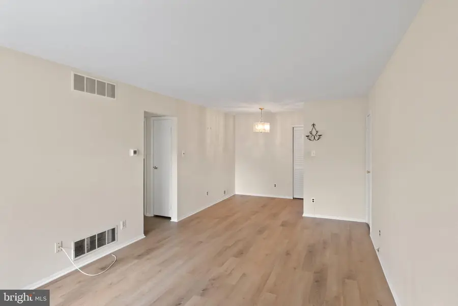 562-a Willow Turn #5621, Mount Laurel, NJ 08054 - #2