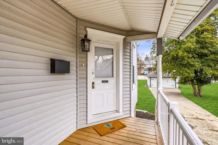213 S Church St, Moorestown, NJ 08057 - #3