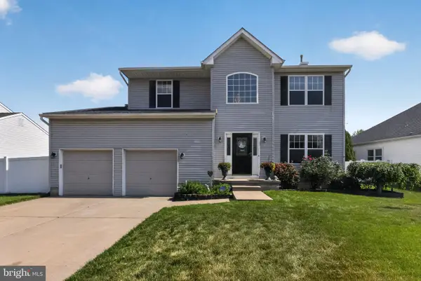 5 Adams Ln, HAINESPORT, NJ 08036