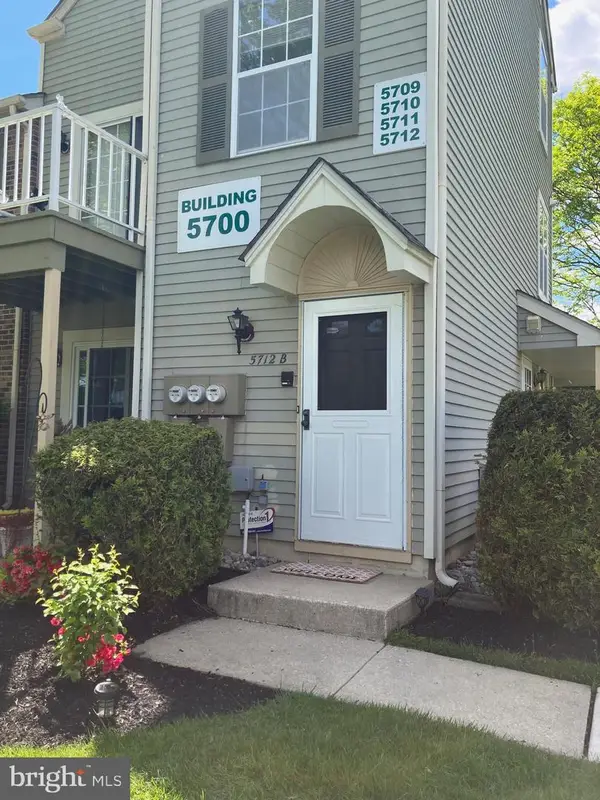 5712-b Adelaide Dr, MOUNT LAUREL, NJ 08054