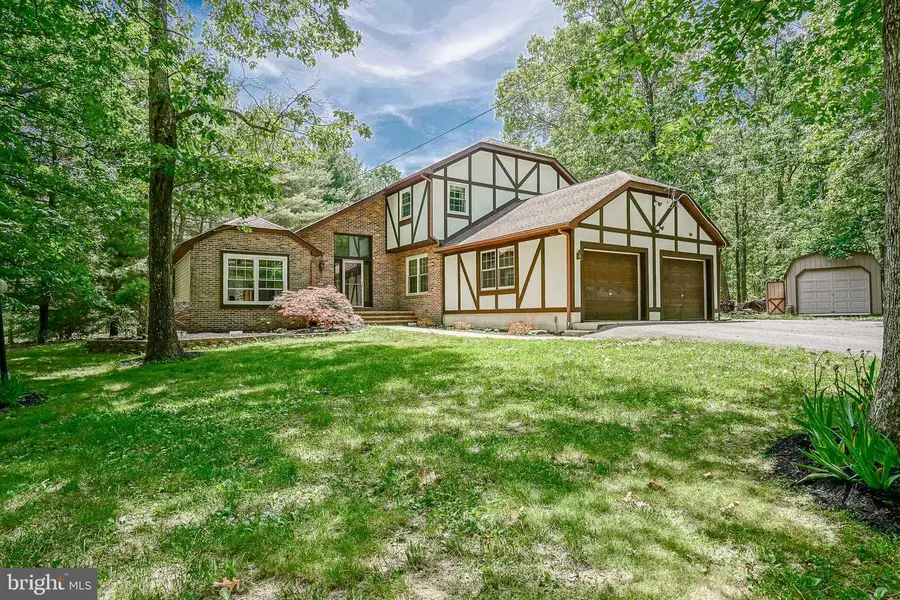 131 Tuckerton Rd, Shamong, NJ 08088 - #2