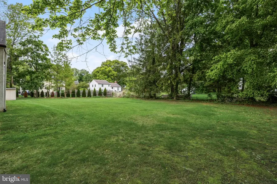 421 Irving St, Moorestown, NJ 08057 - #3