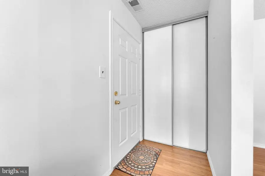 44 Village Ln, Mount Laurel, NJ 08054 - #3