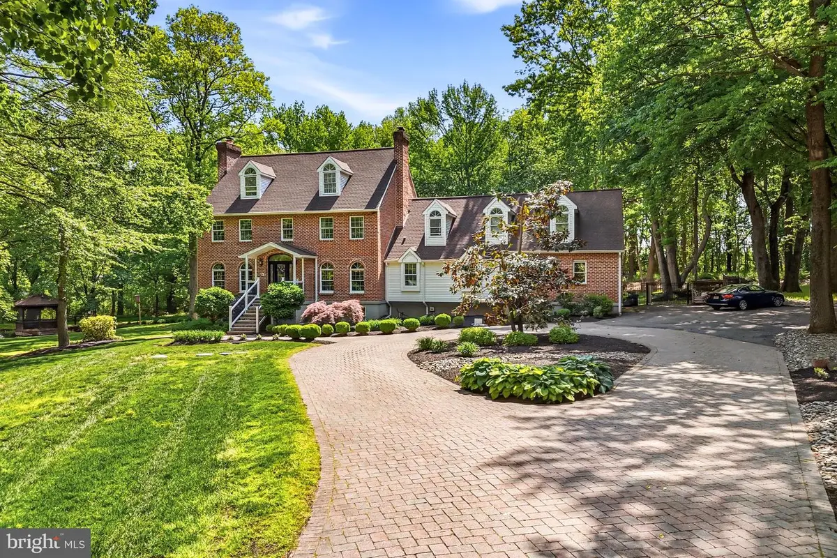 810 Joshua Ct, Moorestown, NJ 08057 - #1