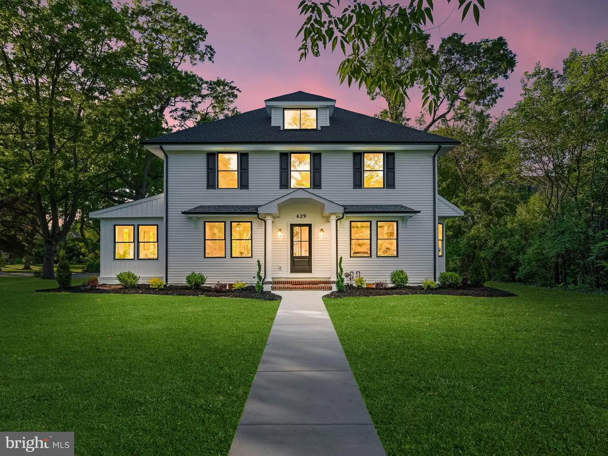 629 E Main St, Moorestown, NJ 08057 - #1