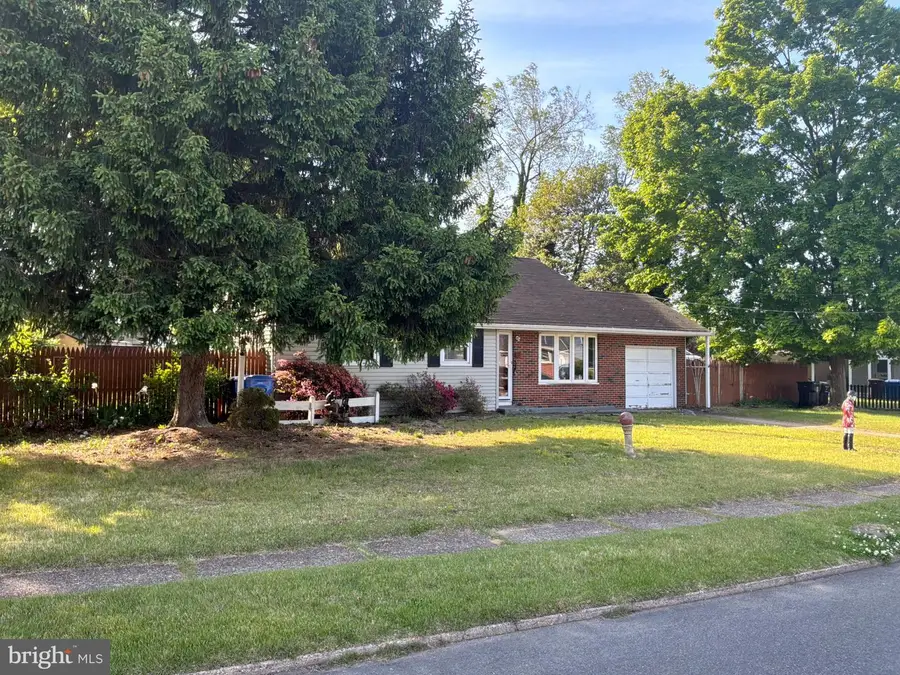 812 Colby Ave, Delran, NJ 08075 - #3
