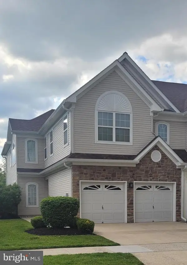 7 Tudor, MARLTON, NJ 08053