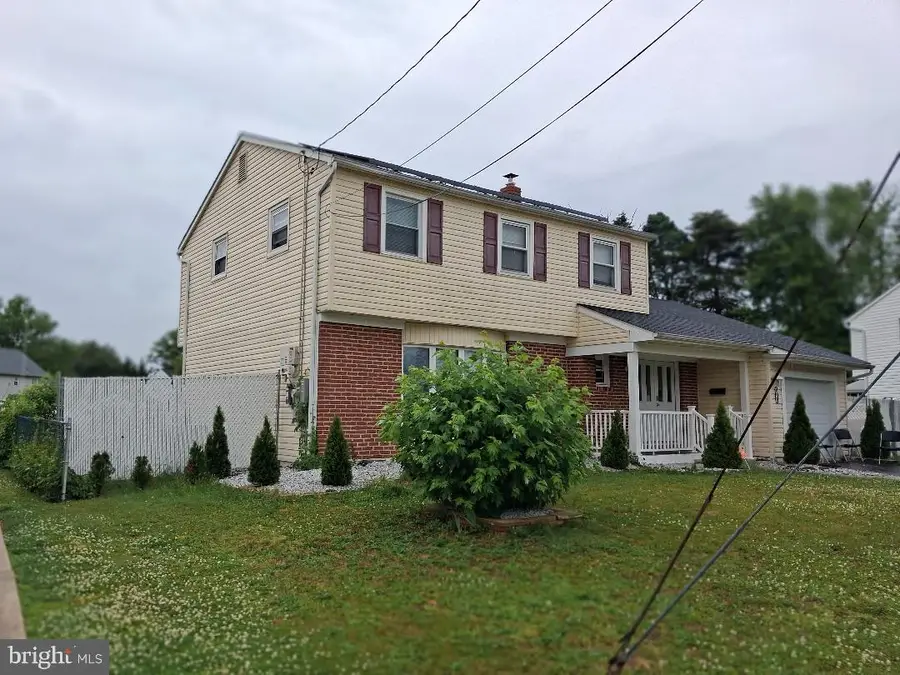 119 Colonial Rd, Beverly, NJ 08010 - #2