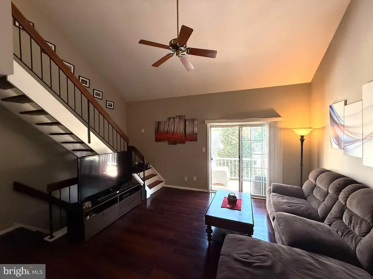 1008b Ralston Dr, Mount Laurel, NJ 08054 - #1