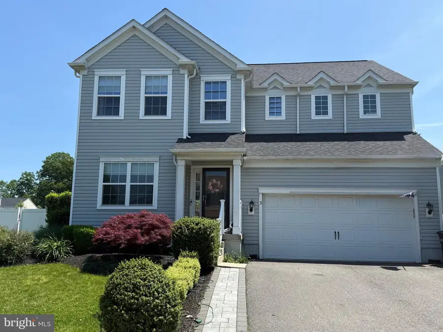 3 Tetkoski Ct, Florence, NJ 08518 - #2