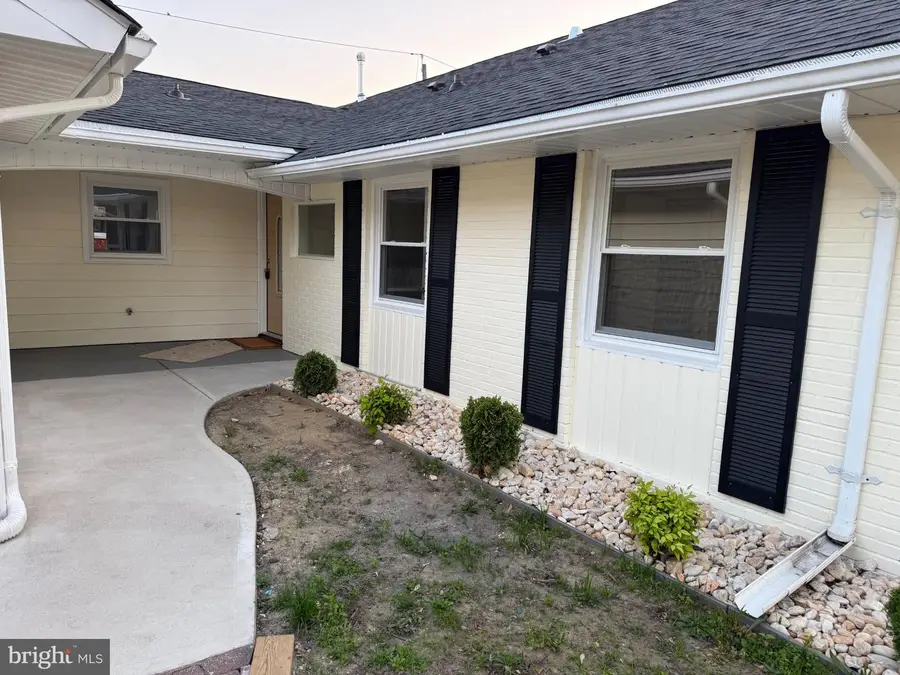 10 Midfield Ln, Willingboro, NJ 08046 - #2