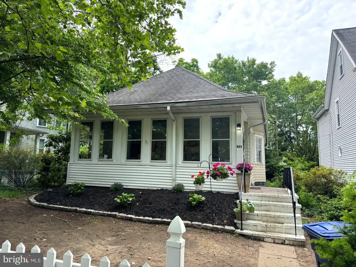 823 Columbia Ave, Palmyra, NJ 08065 - #1