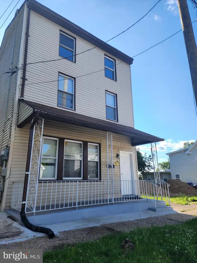 211 Broad St, Beverly, NJ 08010 - #2