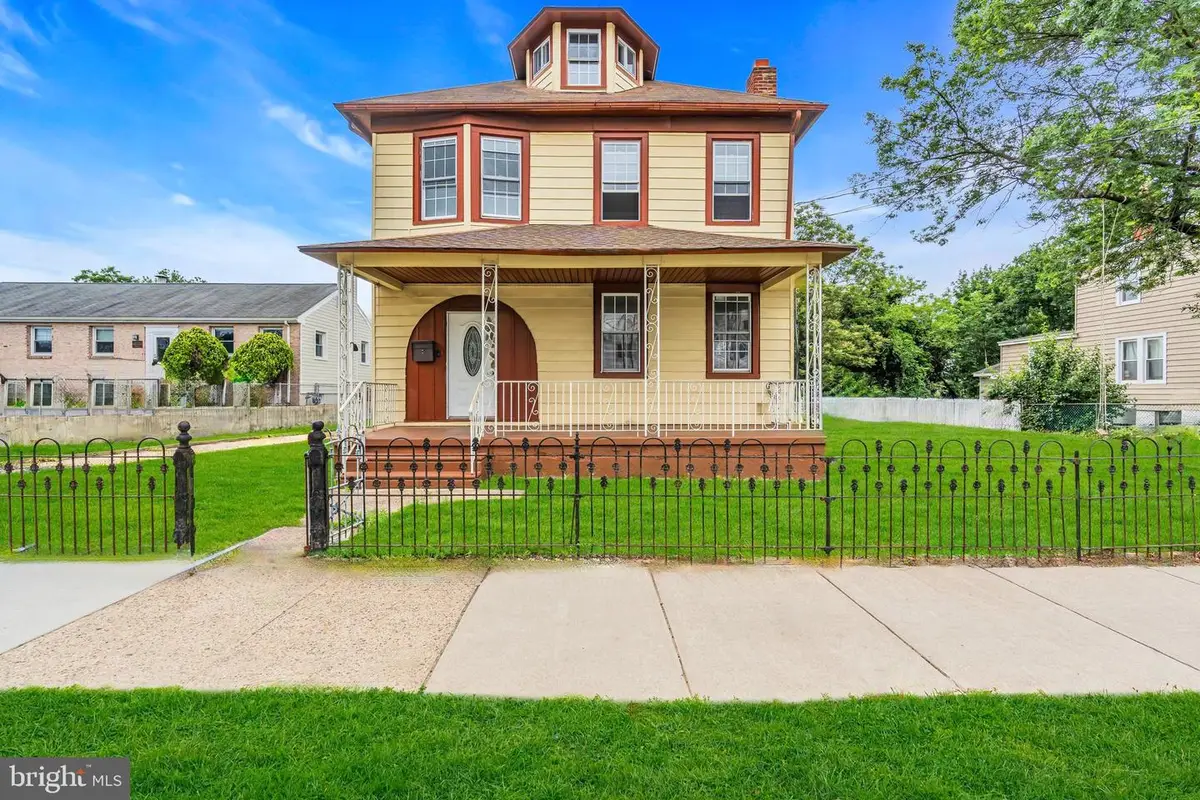 224 E Washington St, Riverside, NJ 08075 - #1