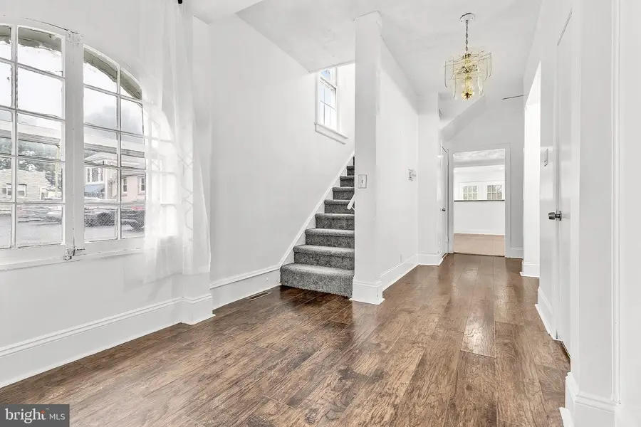 224 E Washington St, Riverside, NJ 08075 - #3