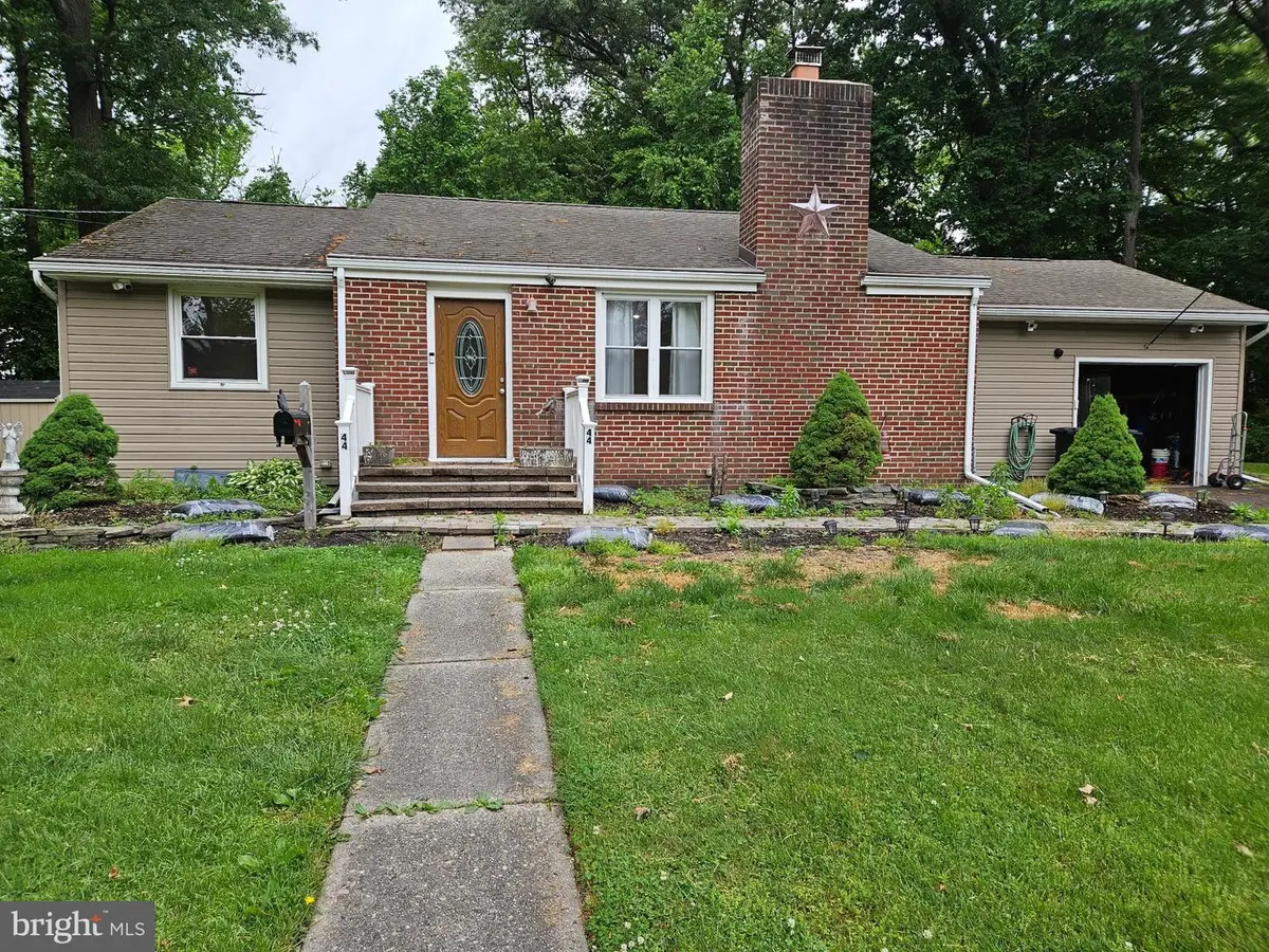 44 Devon Rd, Mount Holly, NJ 08060 - #1