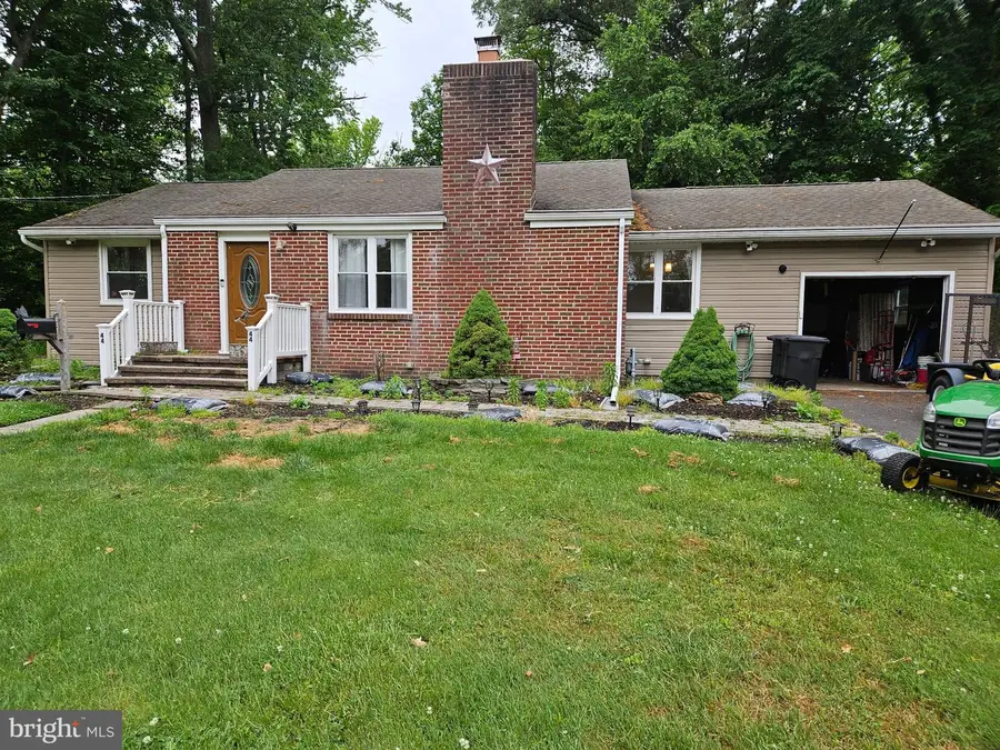 44 Devon Rd, Mount Holly, NJ 08060 - #2