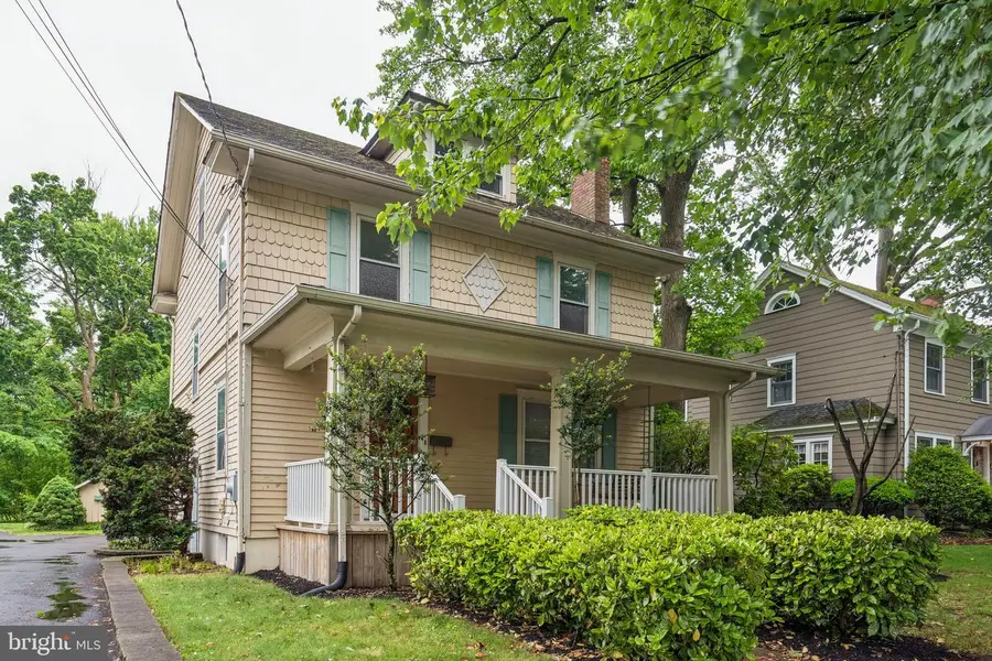 320 W 3rd St, Moorestown, NJ 08057 - #2