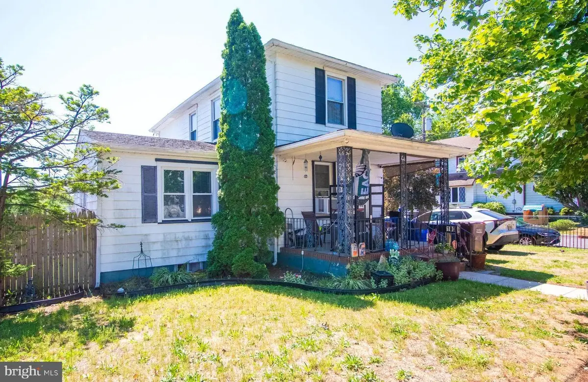 100 Grant St, Riverside, NJ 08075 - #1