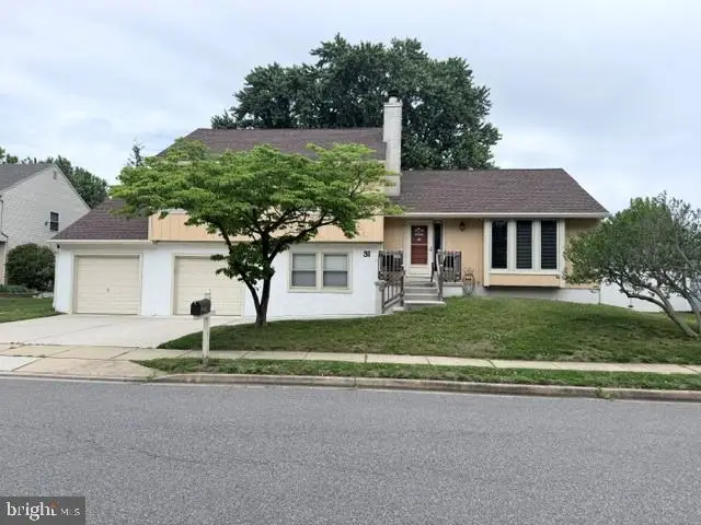 31 Gardenia Dr, Mount Laurel, NJ 08054 - #1