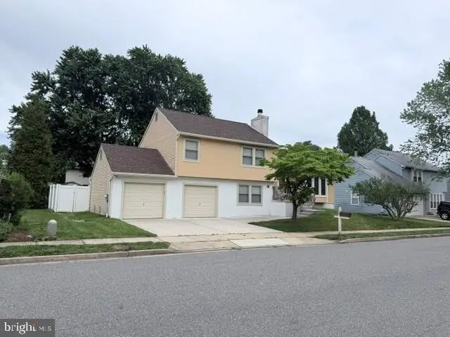 31 Gardenia Dr, Mount Laurel, NJ 08054 - #2