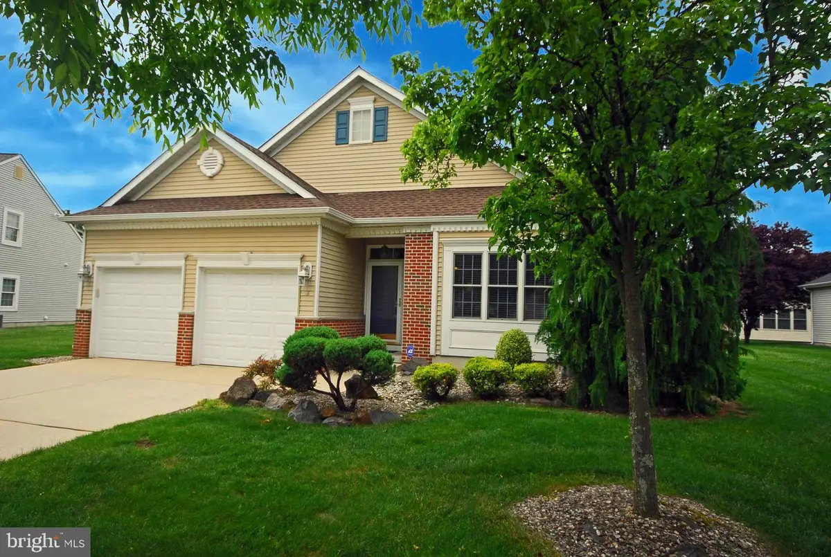 6 Ridgway Dr, Bordentown, NJ 08505 - #1