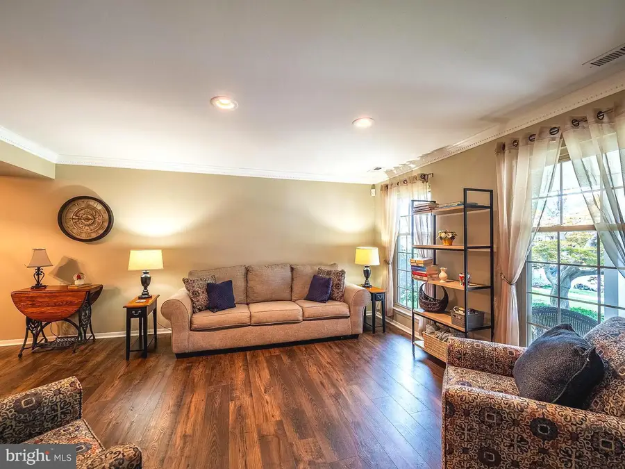 145 Calderwood Ln, Mount Laurel, NJ 08054 - #3