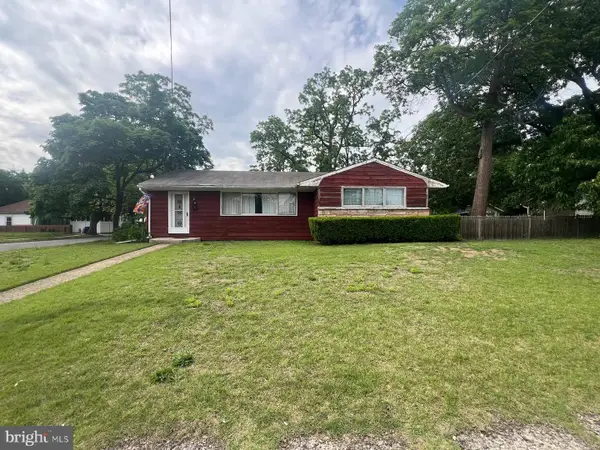 39 Lejune Rd, CINNAMINSON, NJ 08077
