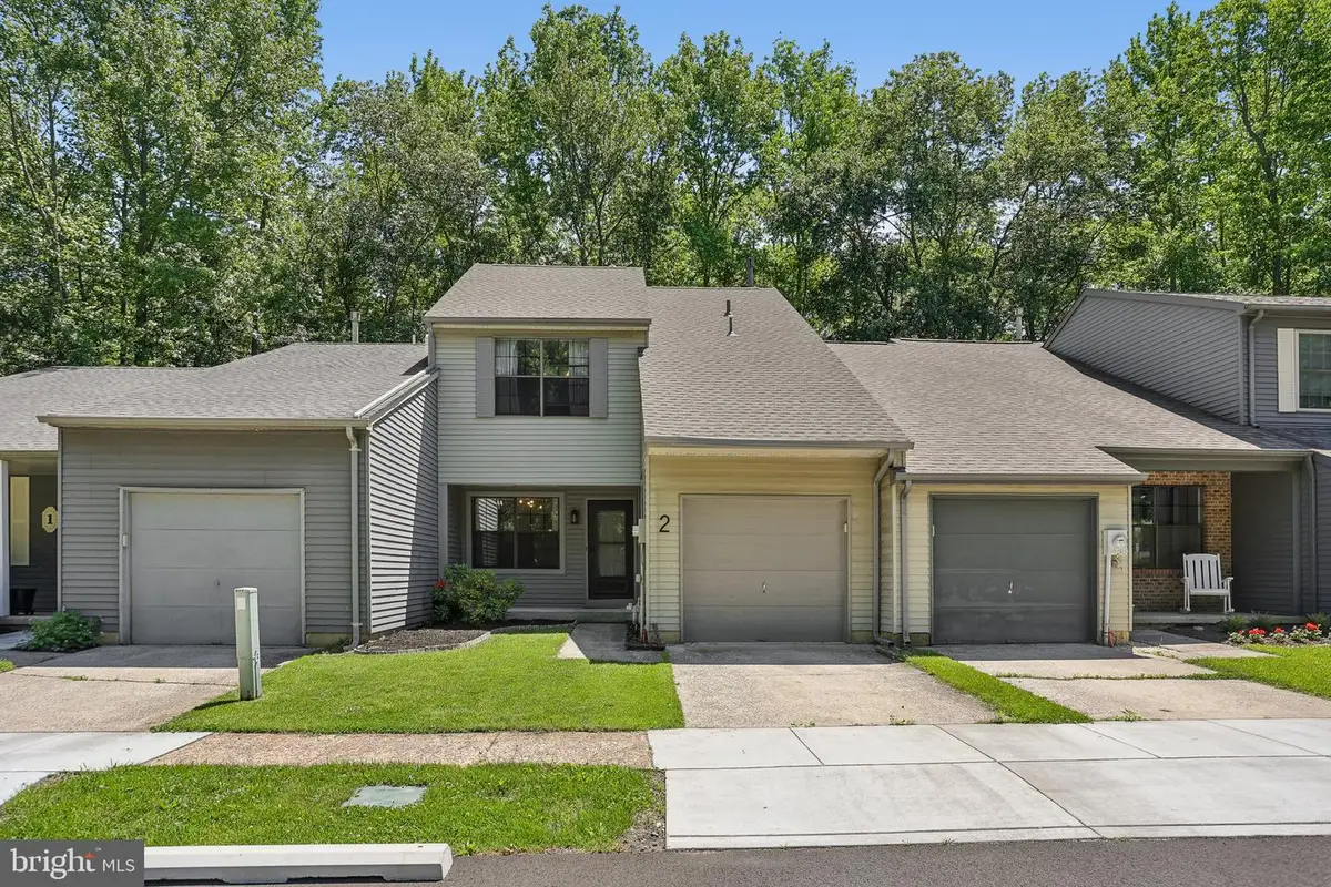 2 Crestwick Ct, Medford, NJ 08055 - #1