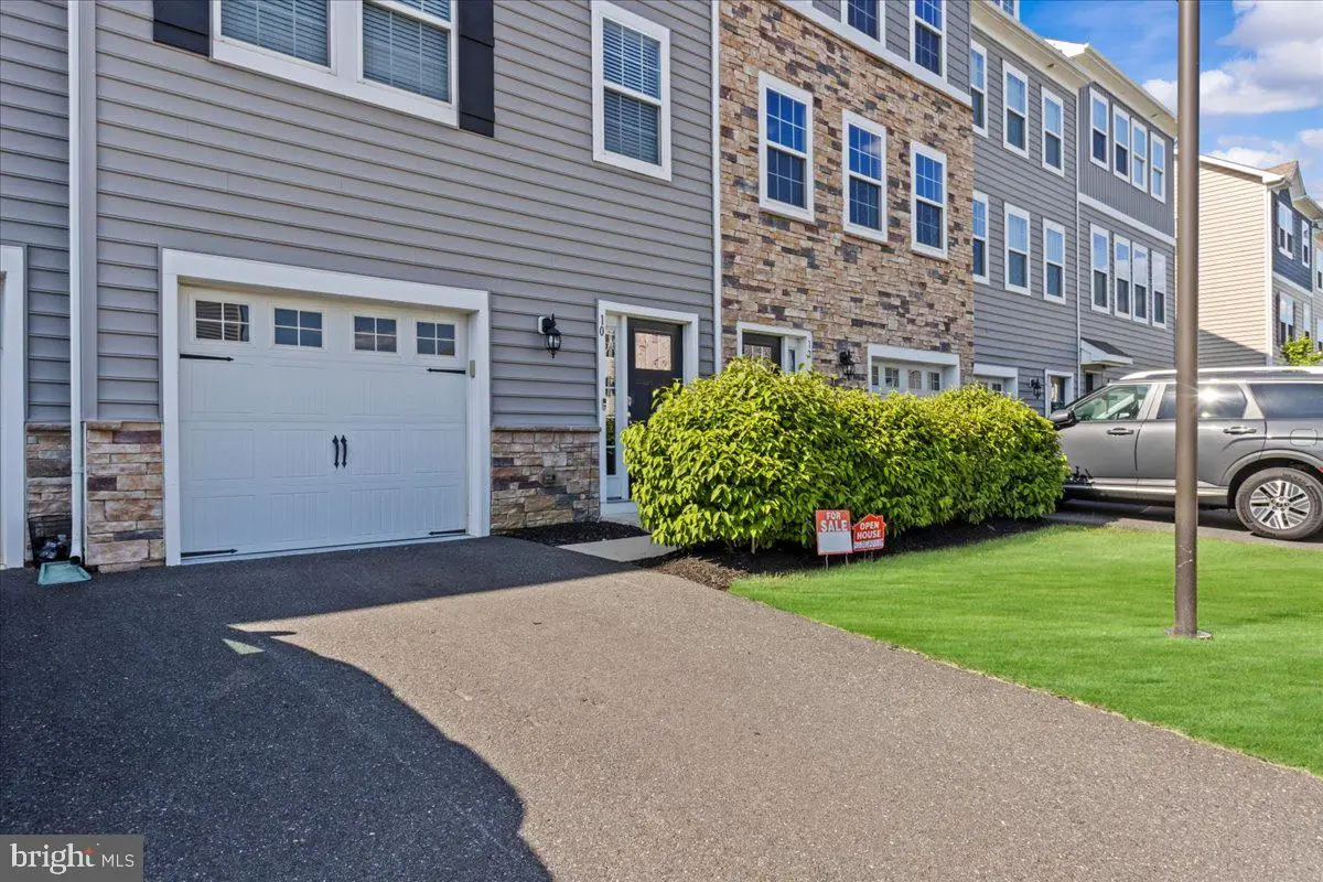 10 Rome Way, Mount Laurel, NJ 08054 - #1