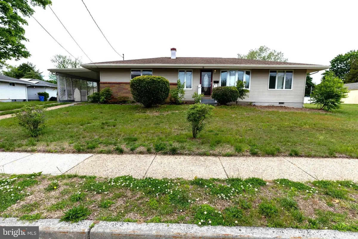 7 Lansdowne Rd, Burlington, NJ 08016 - #1