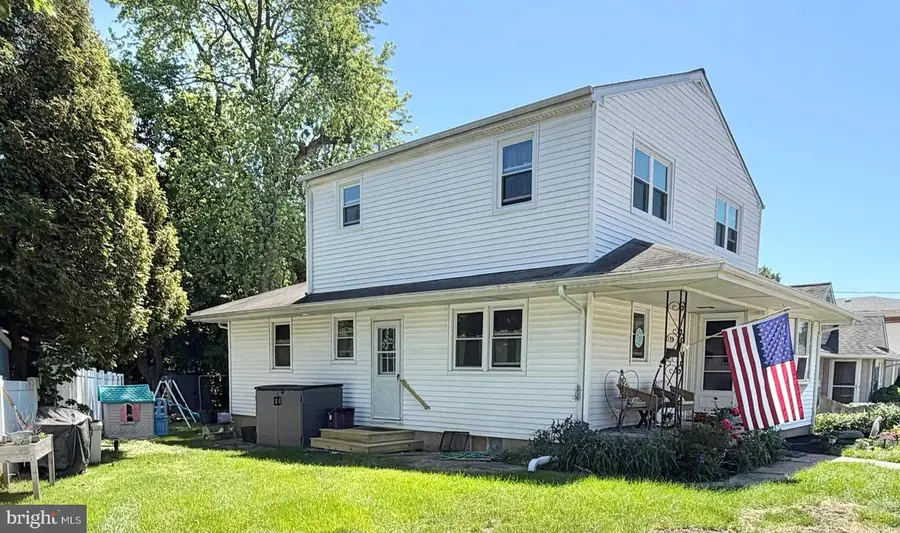 130 Kinsman Rd, Florence, NJ 08518 - #3