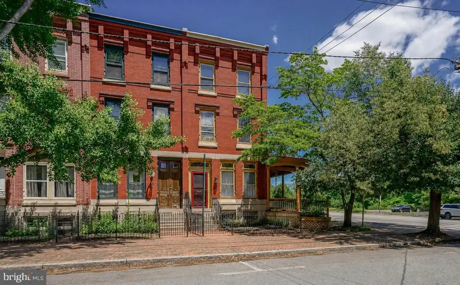 339 E Union St, Burlington, NJ 08016 - #2