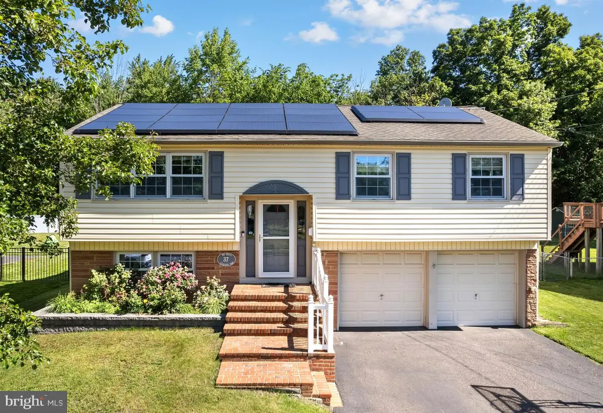 37 Blanchard Rd, Marlton, NJ 08053 - #1