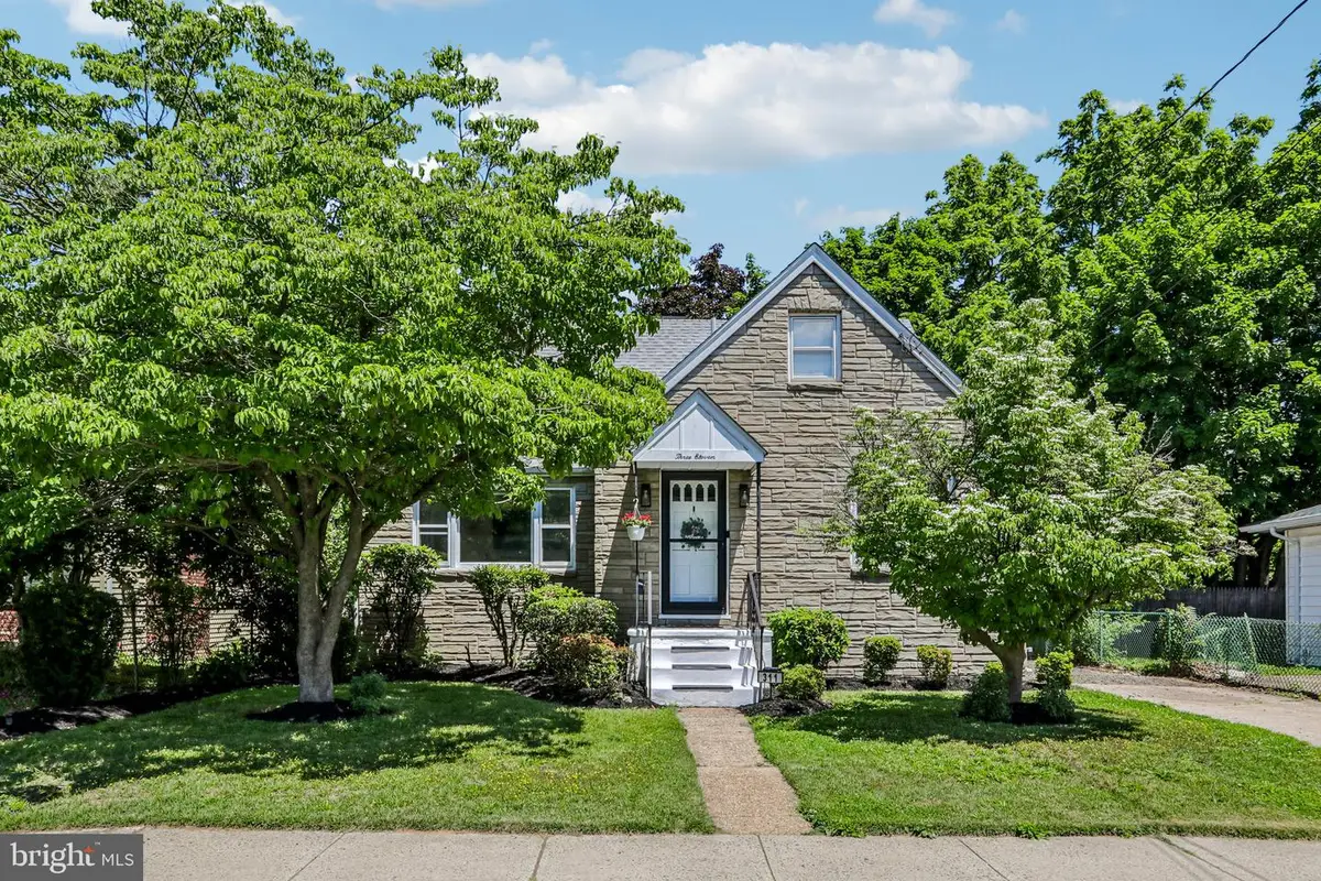 311 Farner Ave, Burlington, NJ 08016 - #1