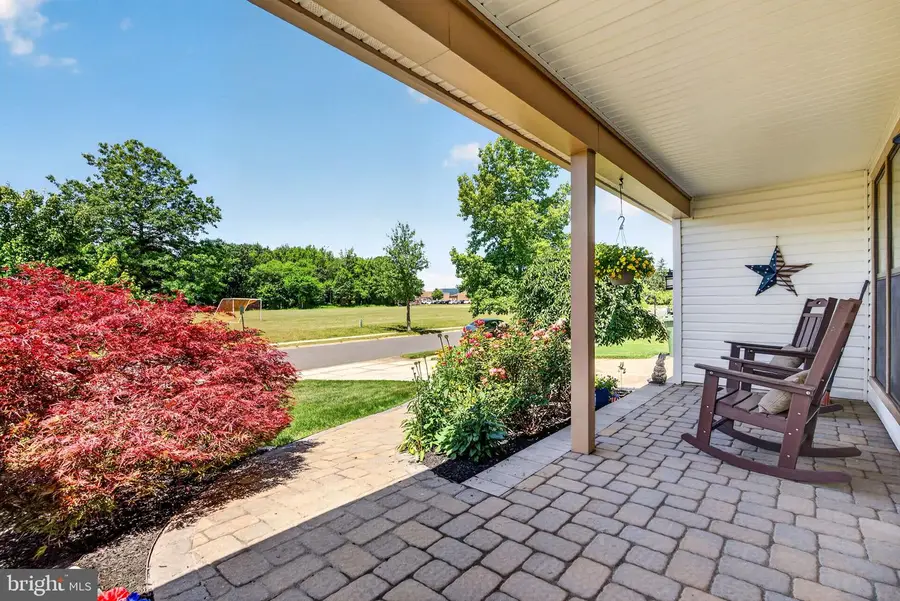 202 Wellington Dr, Marlton, NJ 08053 - #3