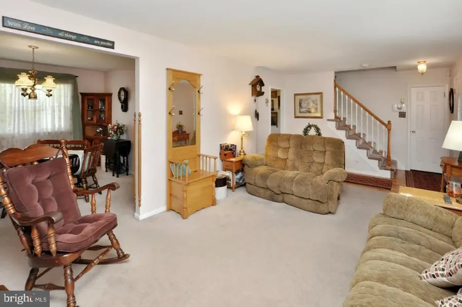 400 S Arthur Dr, Beverly, NJ 08010 - #3