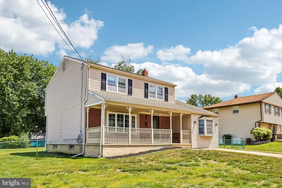 102 Cambridge Dr, Cinnaminson, NJ 08077 - #3