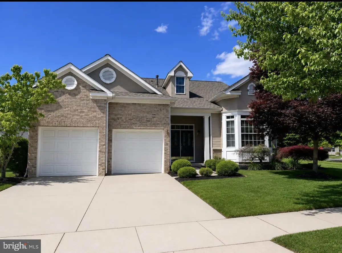 104 Ridgway Dr, Bordentown, NJ 08505 - #1