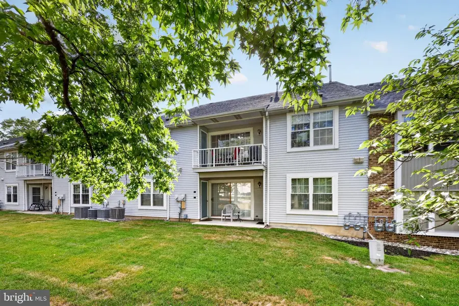 5806-b Adelaide Dr, Mount Laurel, NJ 08054 - #3