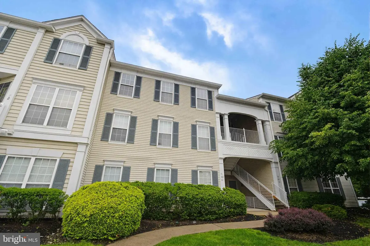 68 Foxglove Dr, Delran, NJ 08075 - #1