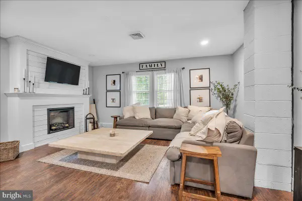 626 Avenue D, SOUTHAMPTON, NJ 08088