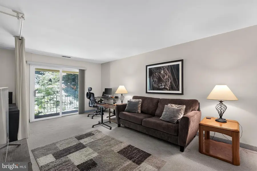 411 N Stiles Ave #a6, Maple Shade, NJ 08052 - #3