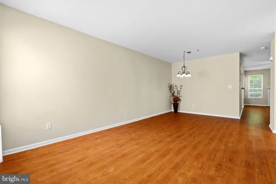 16 Oxford Ct, Bordentown, NJ 08505 - #3